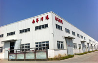 南洋防爆電機(jī)：河南省南洋防爆電機(jī)有限公司是集科研、生產(chǎn)、銷售、服務(wù)為一體的股份制骨干企業(yè)，是國(guó)家主管部門認(rèn)定的防爆電機(jī)專業(yè)生產(chǎn)廠家。